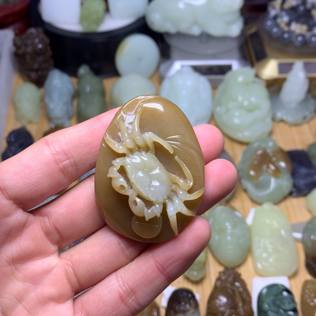 和田玉挂件未镶嵌