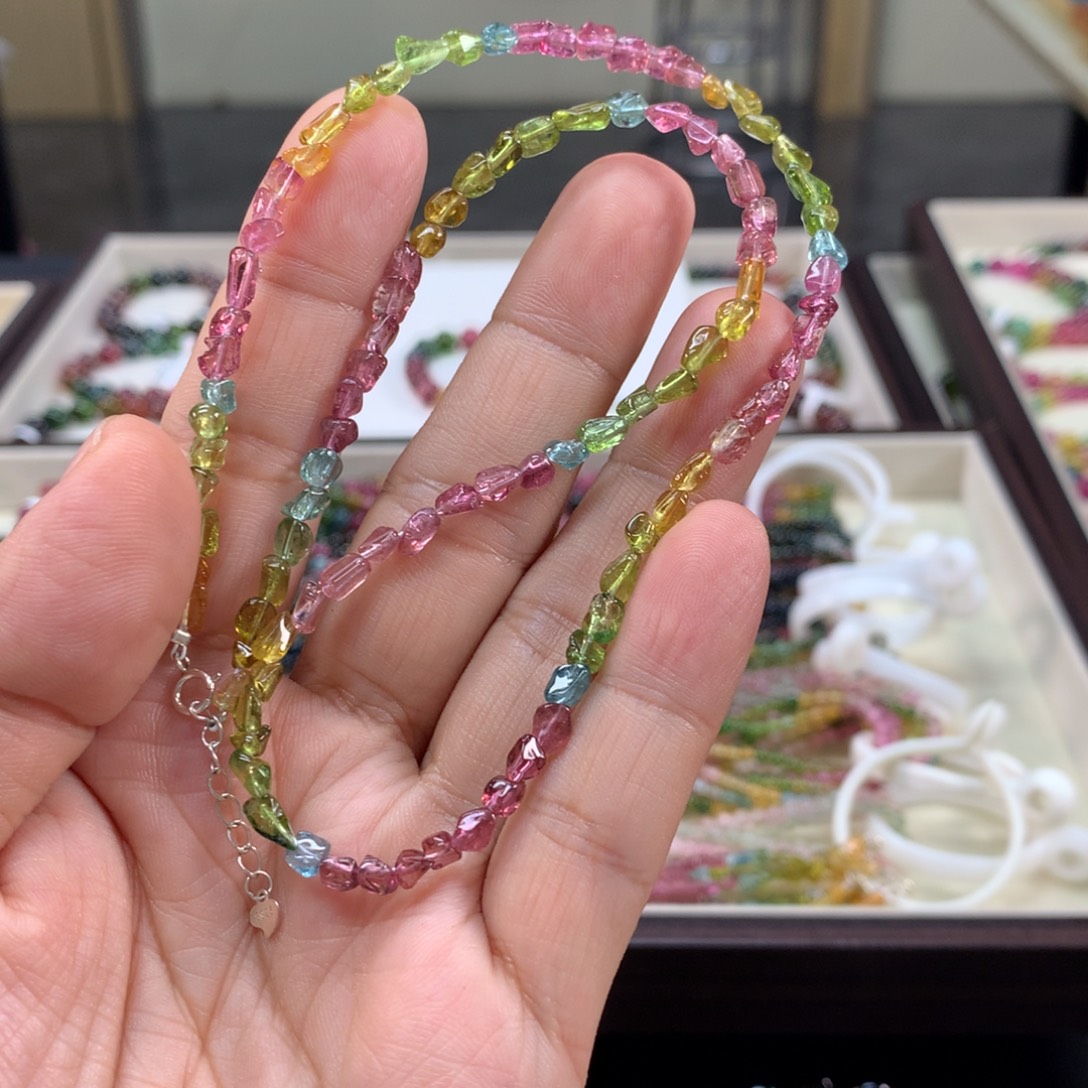 未镶嵌碧玺手链手链