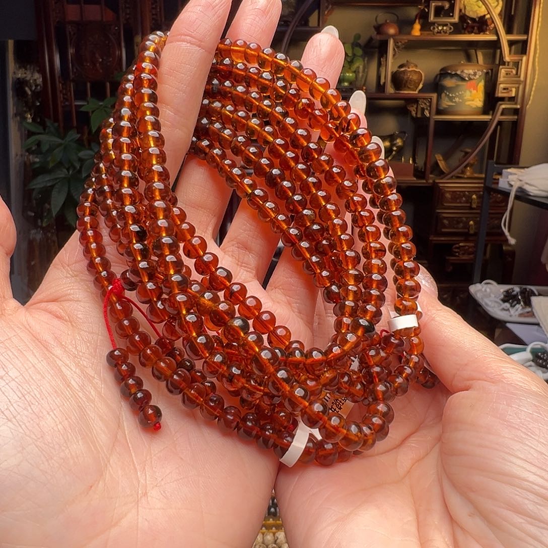 琥珀未镶嵌裸石抚顺琥珀20540六多样性发其一