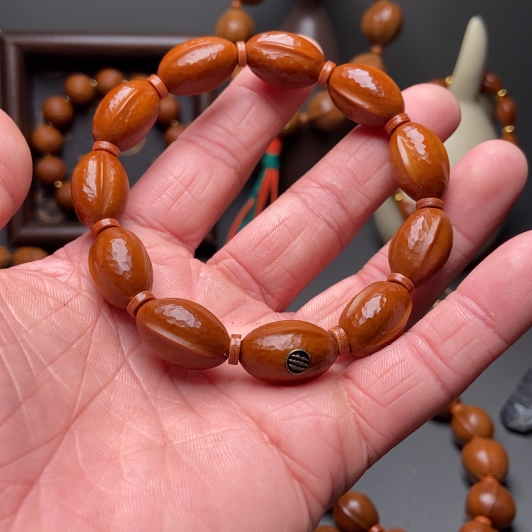 手串/手链橄榄核钻面