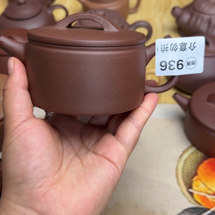 茶壶紫砂底槽清半手工230cc左右瑕疵