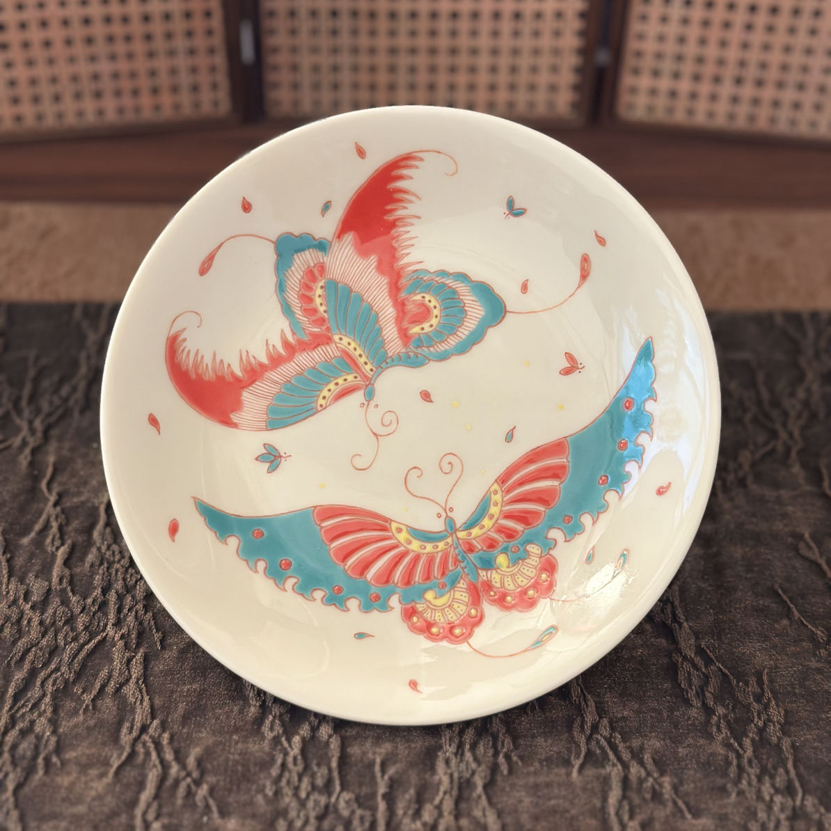 【立勤堂】手工手绘二号釉红绿彩蝴蝶壶承