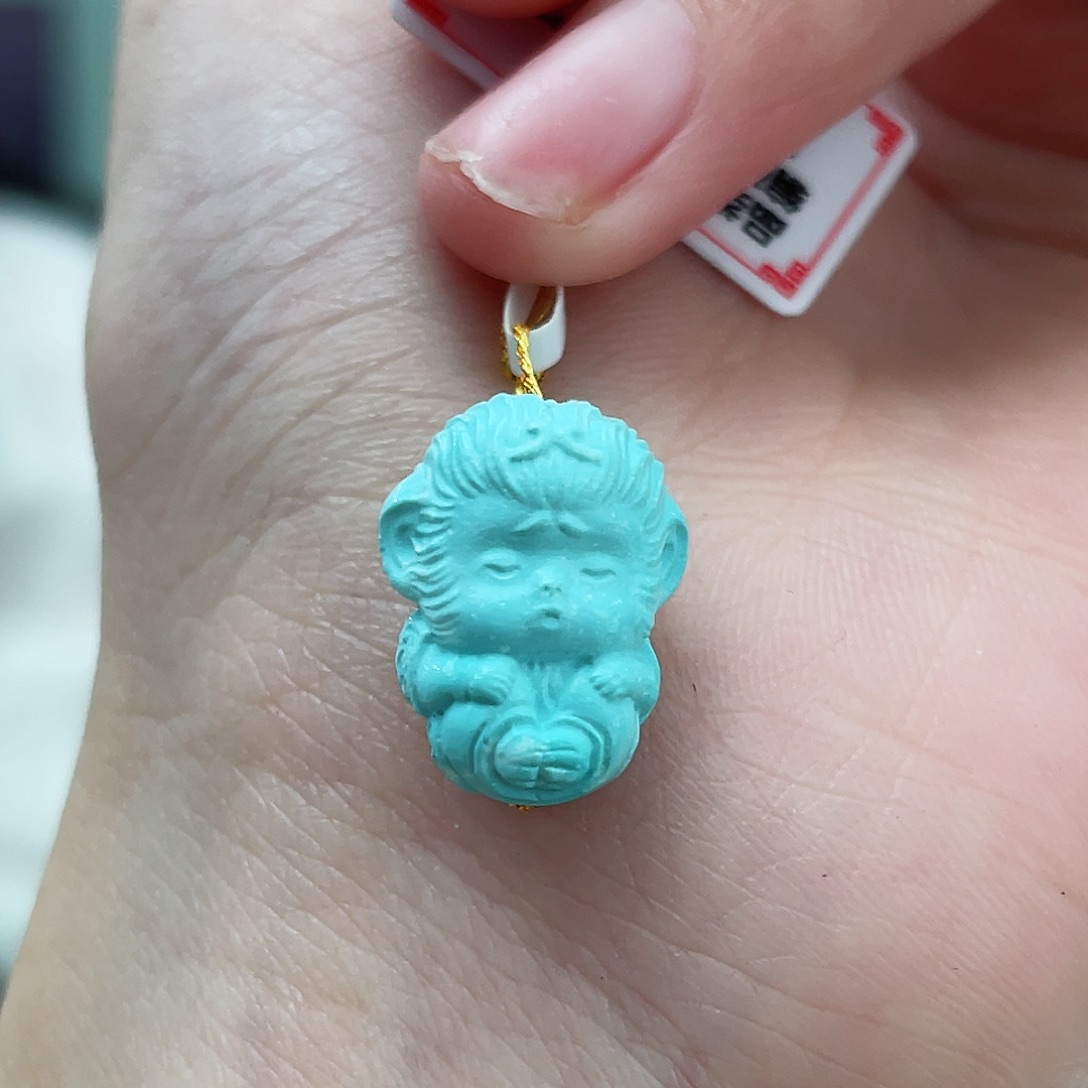 绿松石颈饰未镶嵌