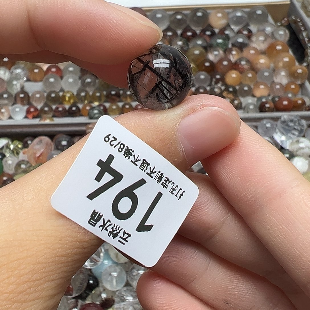 未镶嵌珠宝半成品水晶