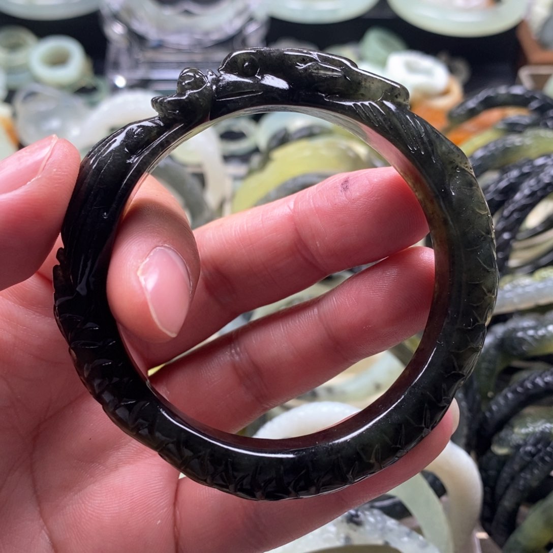 岫玉手镯未镶嵌R****e手镯