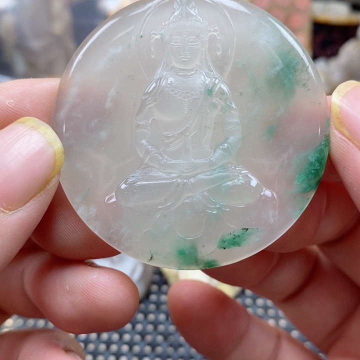 石英质玉颈饰未镶嵌