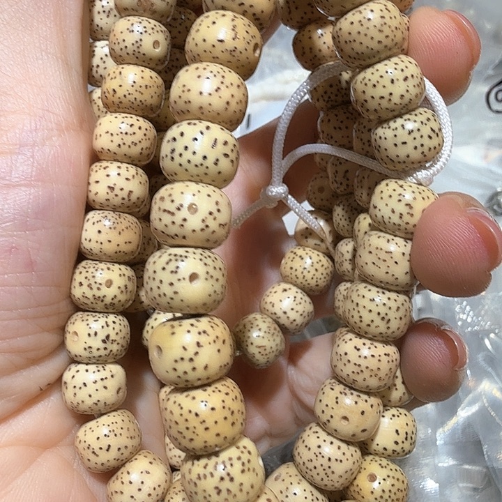 手串星月菩提原生态鸡油黄藏式桶珠长串