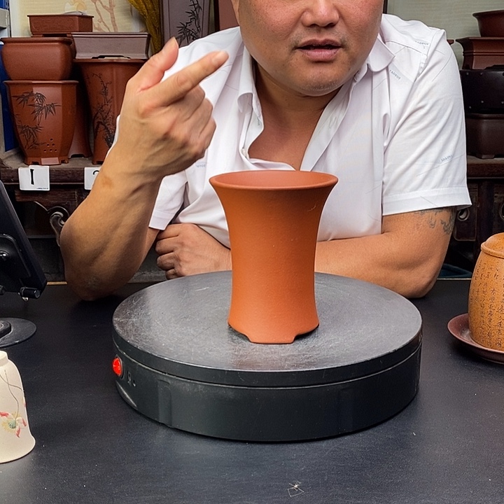 紫砂花盆货号一只兰花红