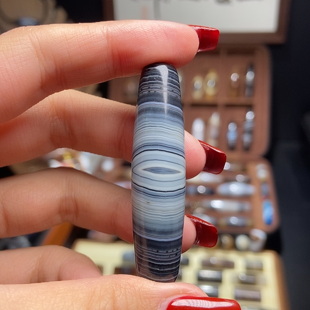 玛瑙/玉髓未镶嵌吊坠(赠链)