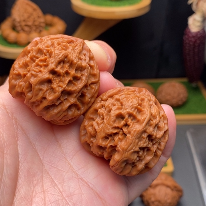 文玩核桃把件野牛39