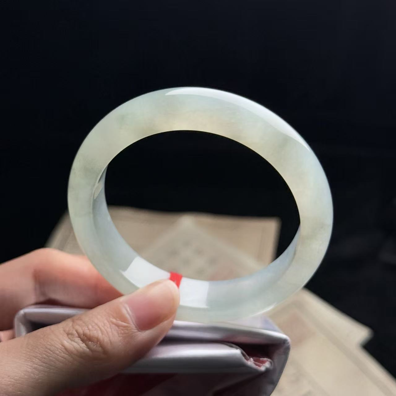 思懿珠宝   翡翠手镯53圈-19800-1