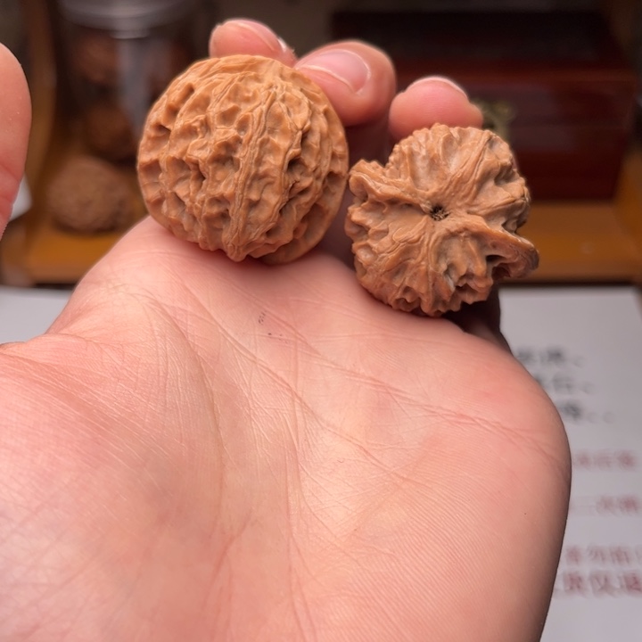 文玩核桃吊坠38圆球苹果园