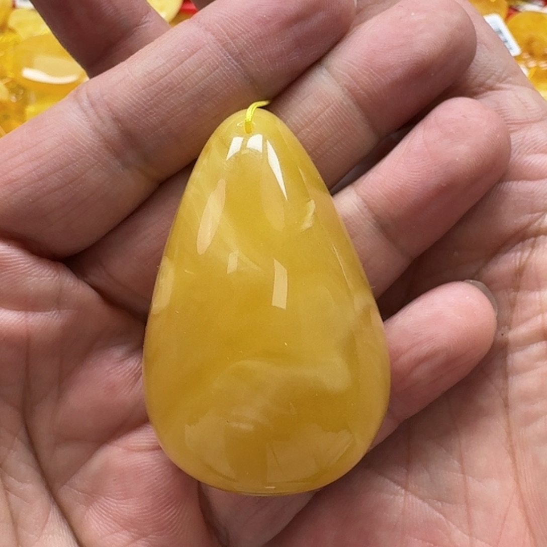 琥珀未镶嵌珠宝奇石172