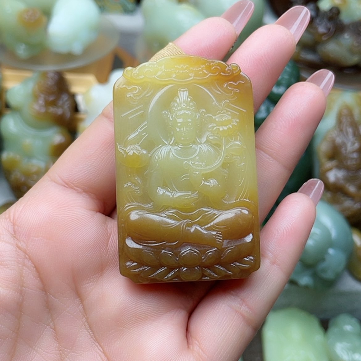 【闪购商品】未镶嵌和田玉挂件听**月