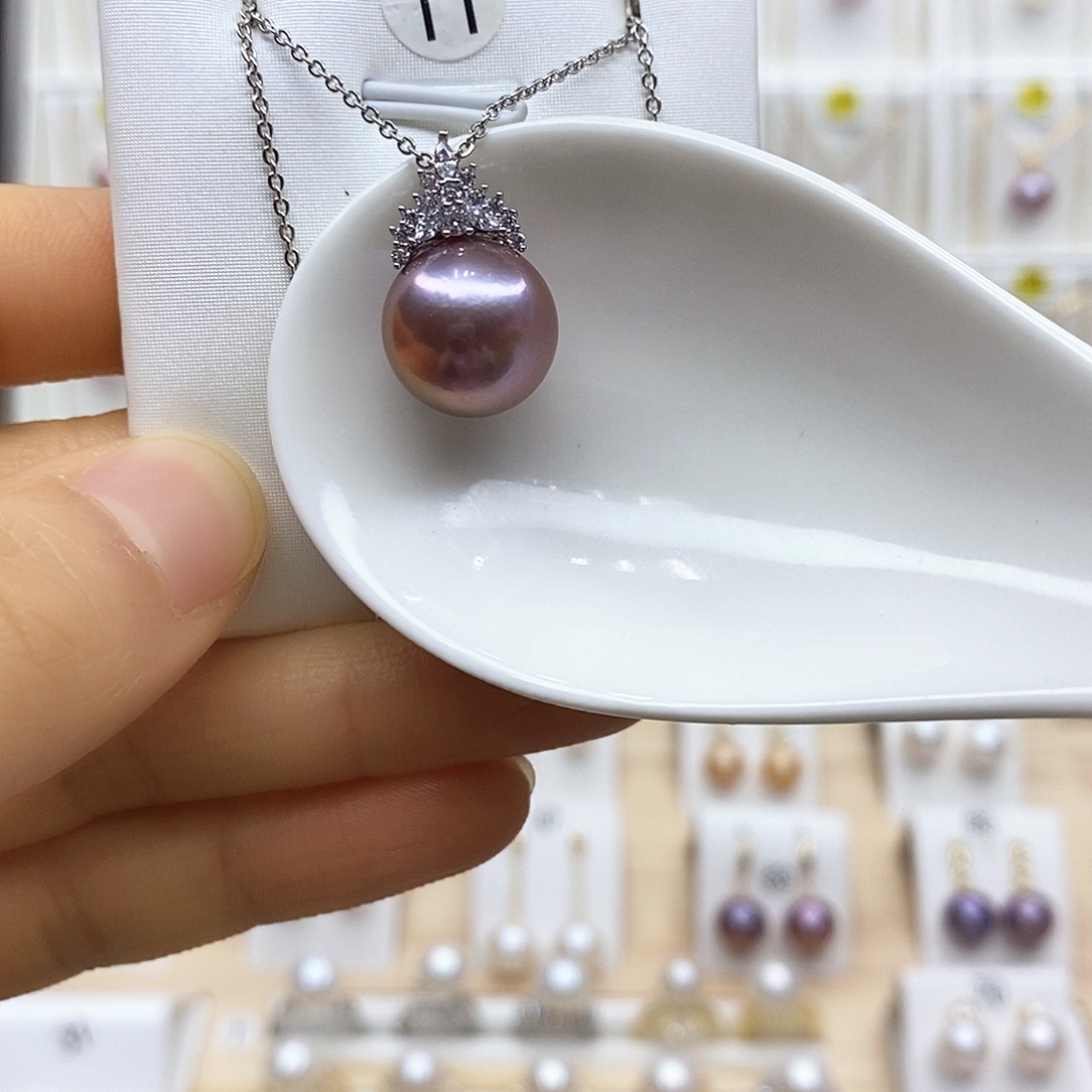 淡水珍珠颈饰合金