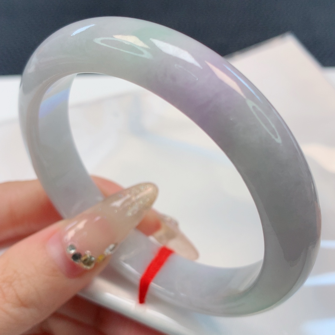 【闪购商品】翡翠手镯未镶嵌55+圈