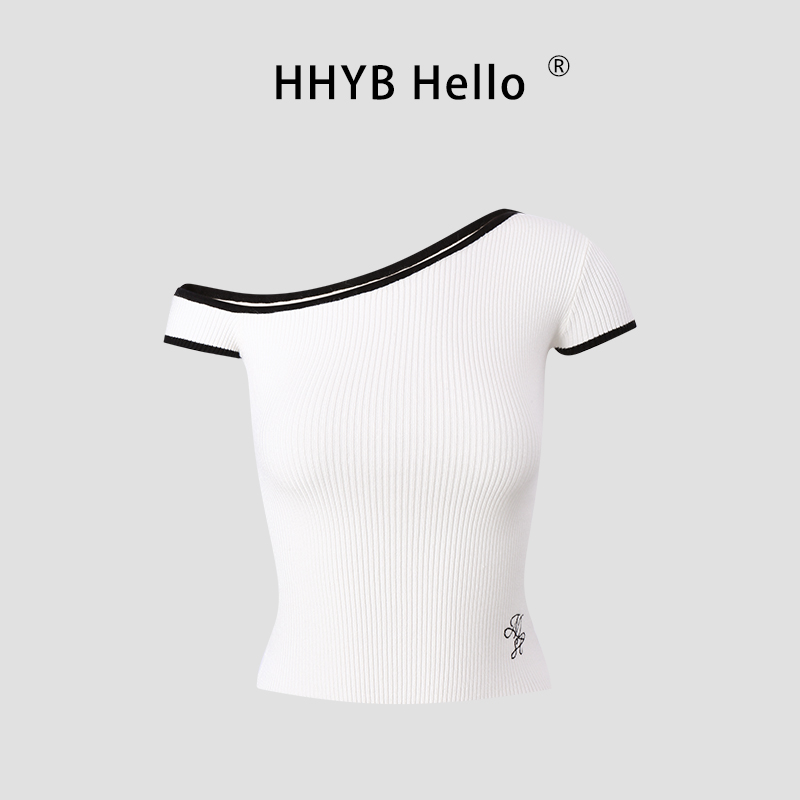 HHYB Hello撞色斜肩短袖针织衫2025夏修身显瘦短款露肩上衣M1329