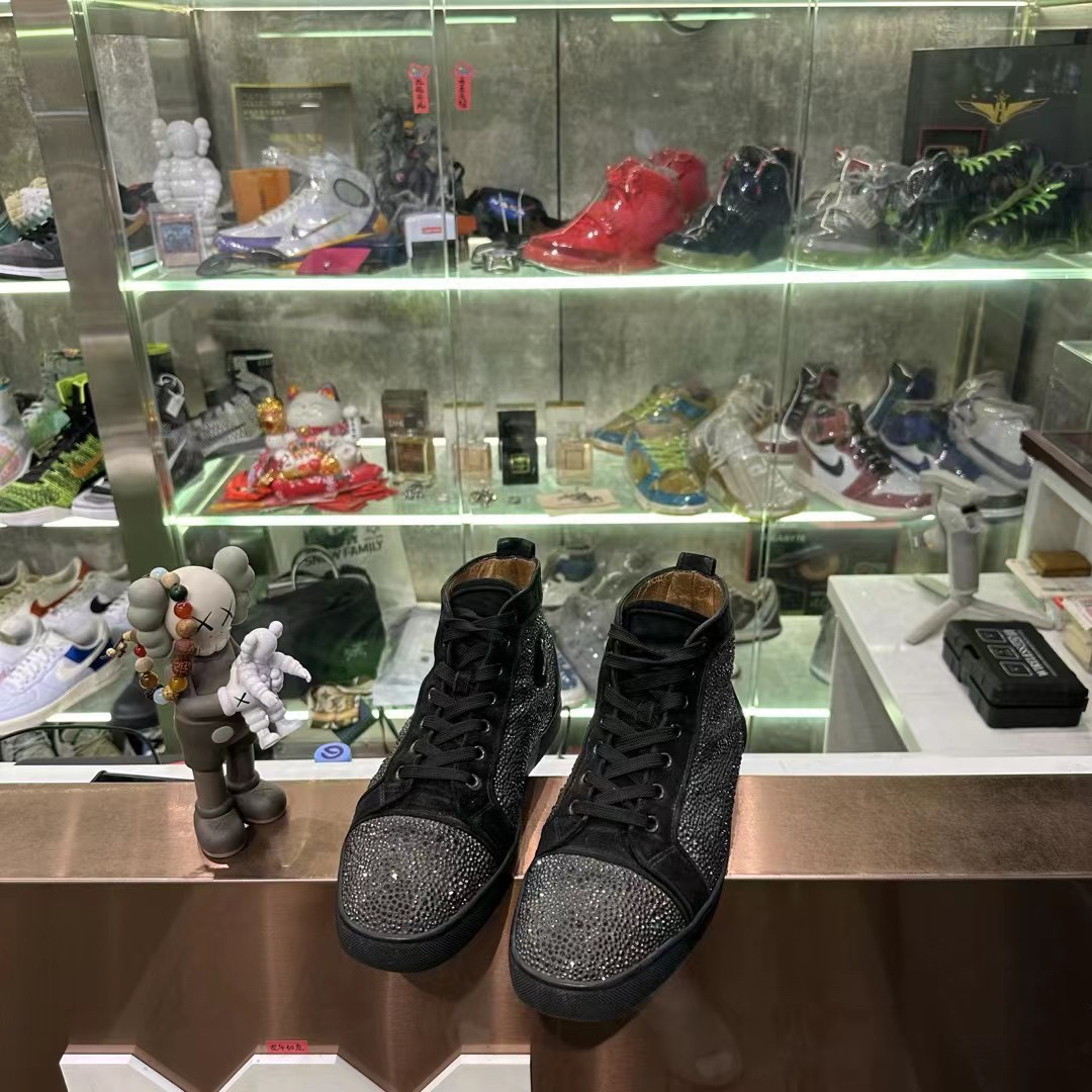 99新 Christian Louboutin/克里斯提·鲁布托 黑满天星板鞋/42码