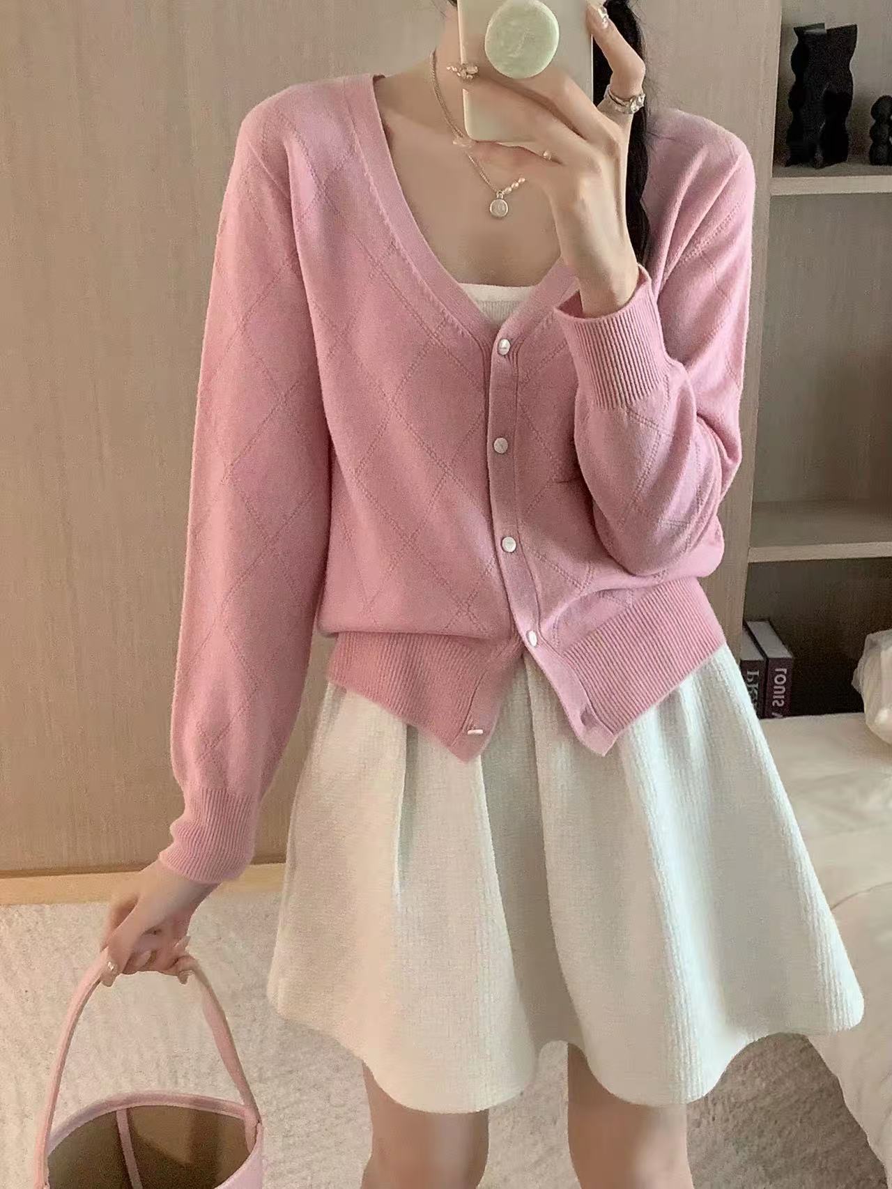 韩版简约时尚百搭100羊毛V领针织开衫Y344（卡码拍大）