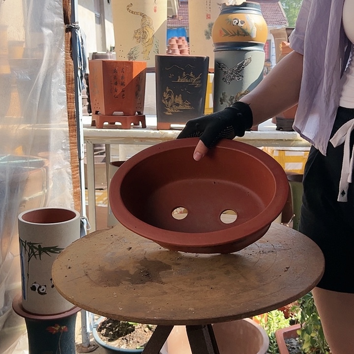 宜兴紫砂花盆30红椭圆