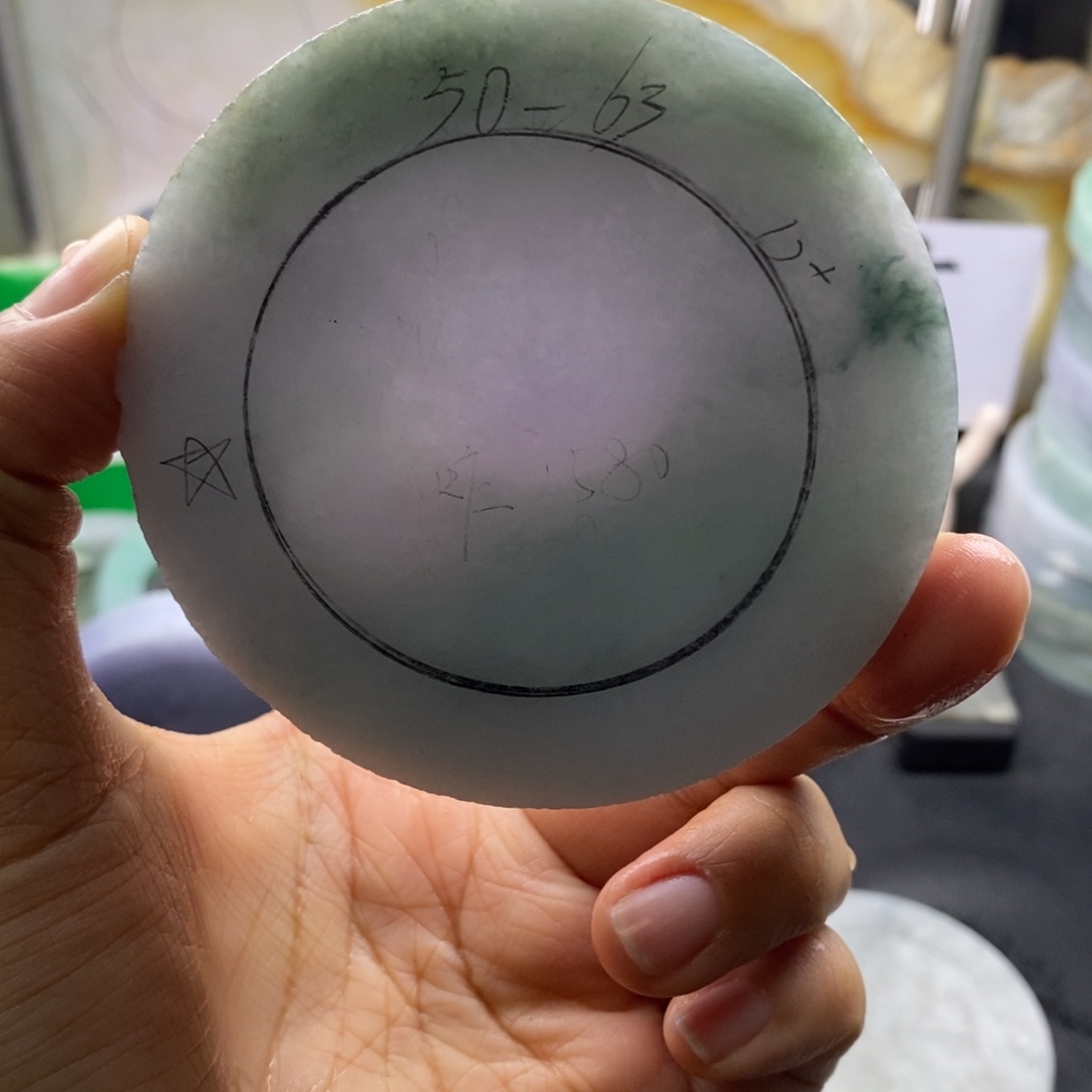 定制翡翠未镶嵌翡翠手镯