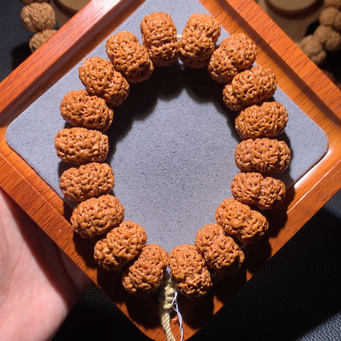 手串金刚菩提24繁星纽扣