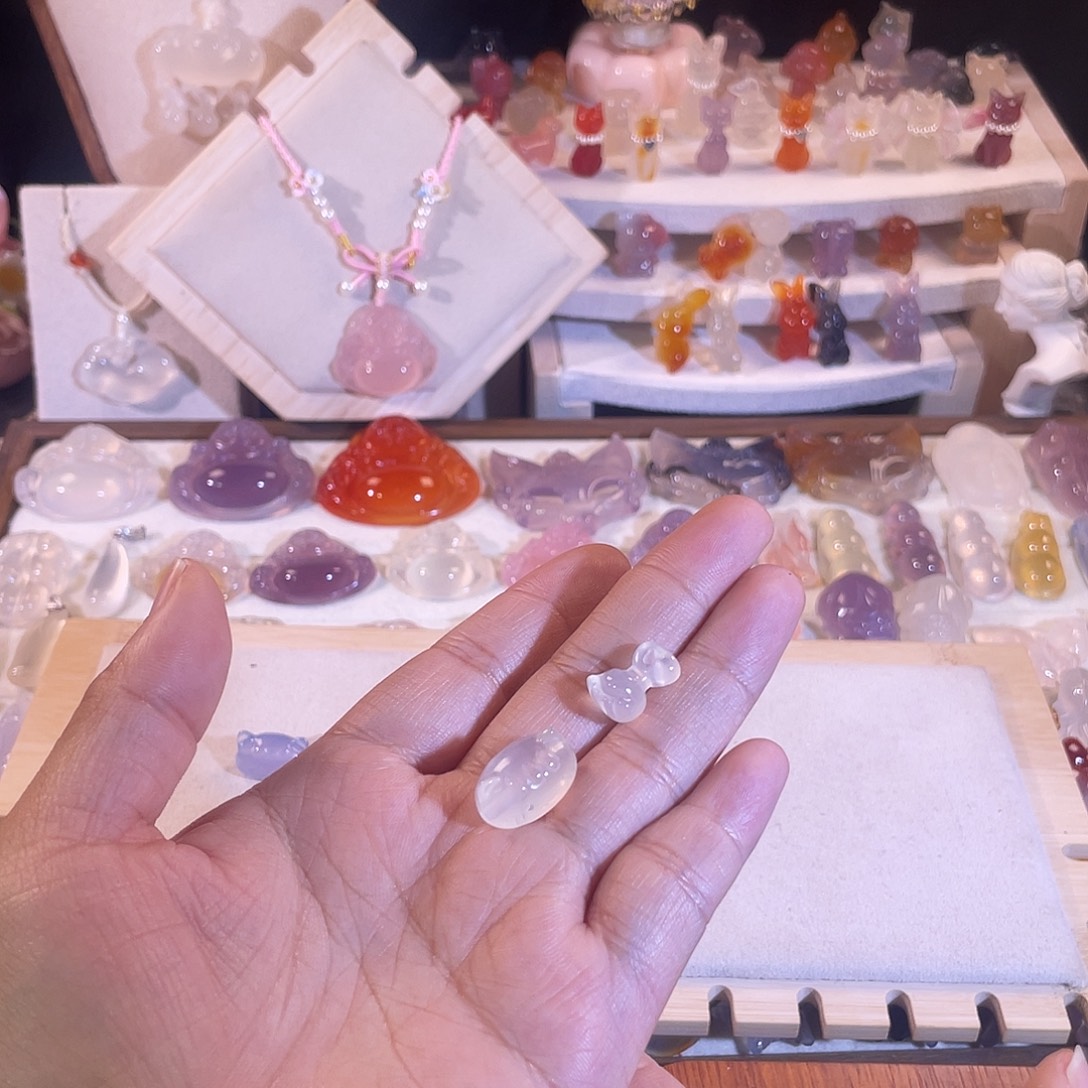 玛瑙/玉髓未镶嵌颈饰