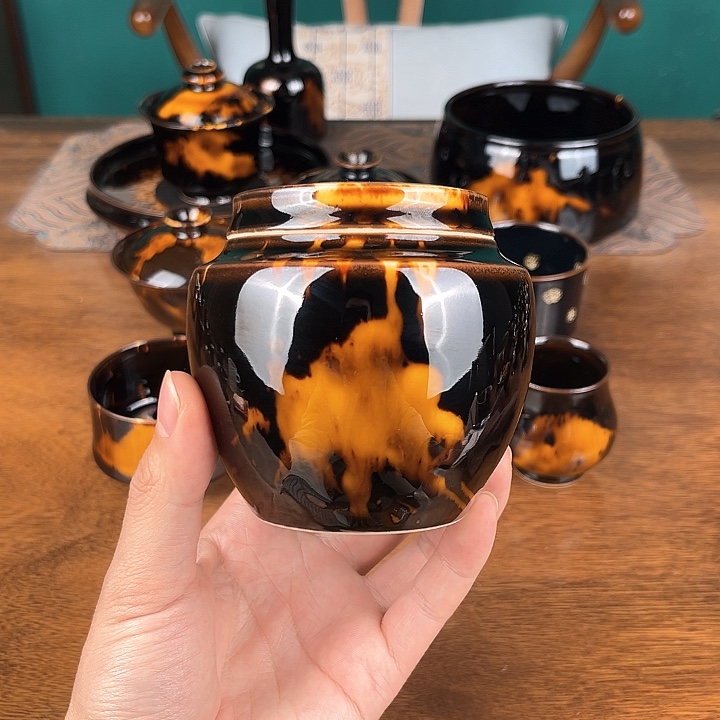 罐玳瑁釉小醒茶罐