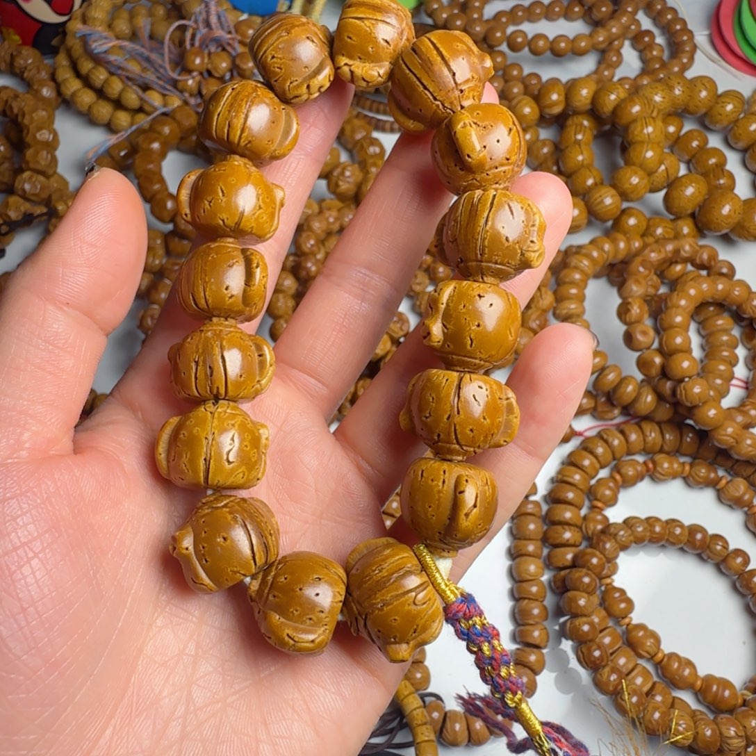 F***哥精品桃核手串全品