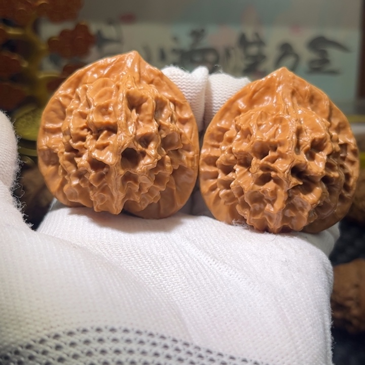 文玩核桃吊坠帝王48
