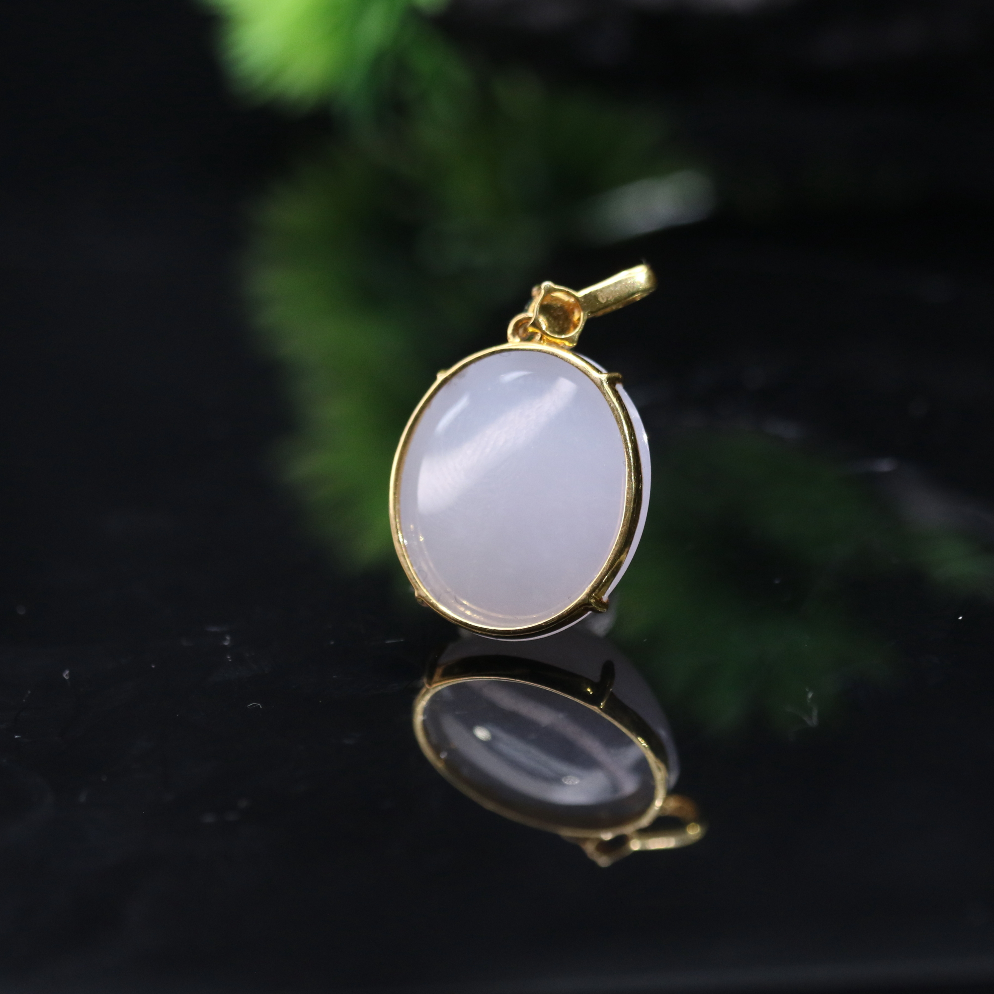 31天然缅甸翡翠A18k货紫蛋面吊坠/700453/上海嘉禾拍卖