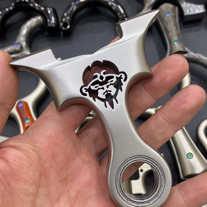 王***690-25钛合金悟空带弓包