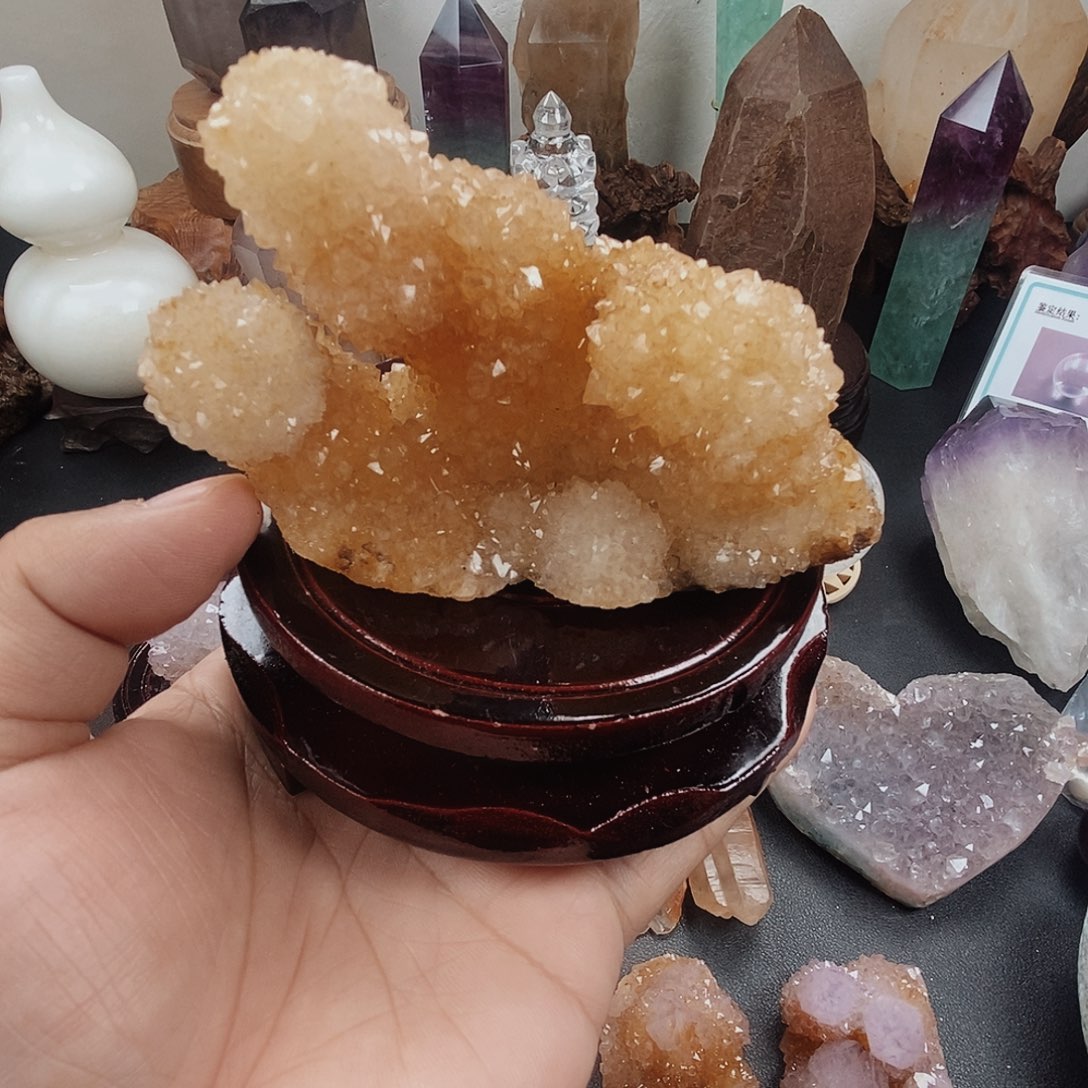 水晶未镶嵌珠宝半成品