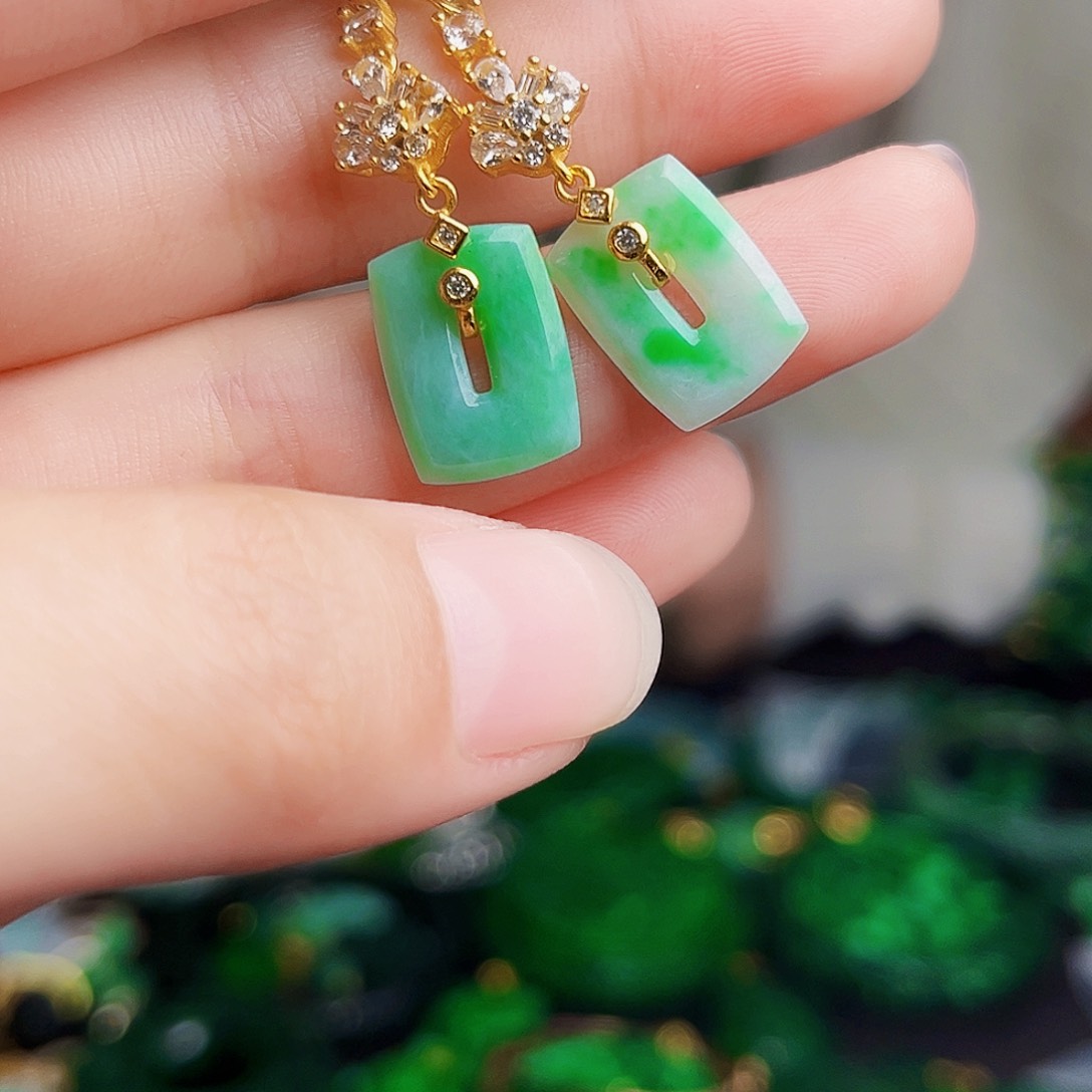 颈饰银S925镶嵌翡翠多样性