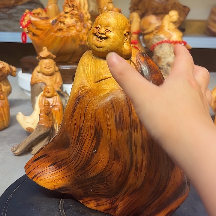 柏木太行崖柏弥勒佛