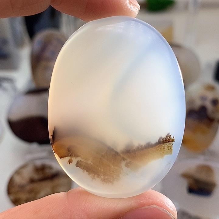 玛瑙/玉髓颈饰未镶嵌