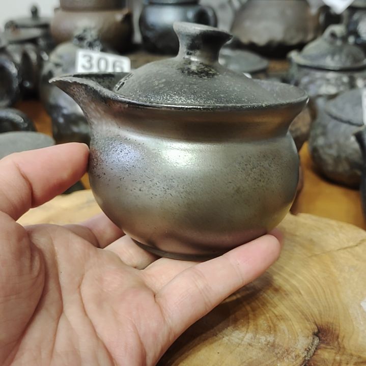坭兴陶纯柴烧全手工宝瓶，盖形变微瑕不退换