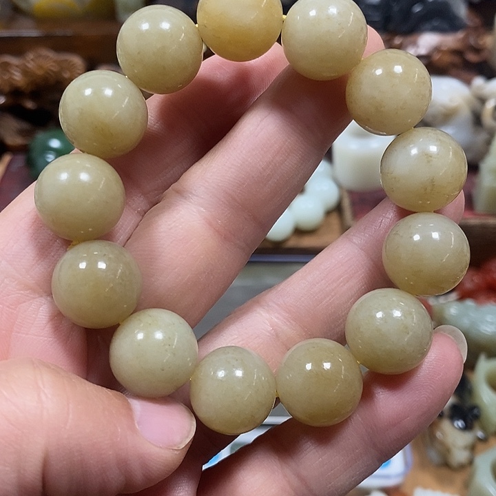 和田玉（糖玉）未镶嵌挂件