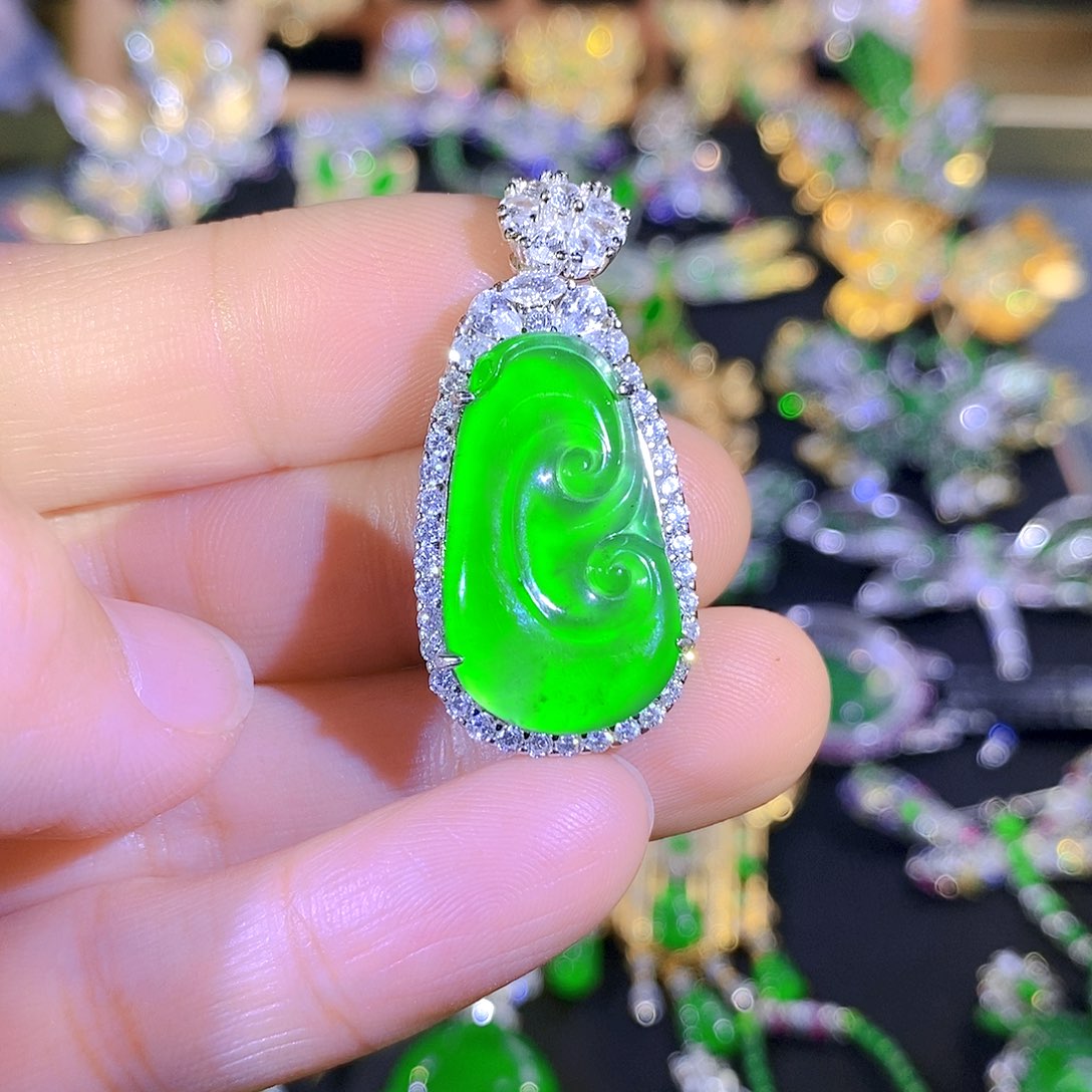 吊坠(不含链)银S925镶嵌翡翠