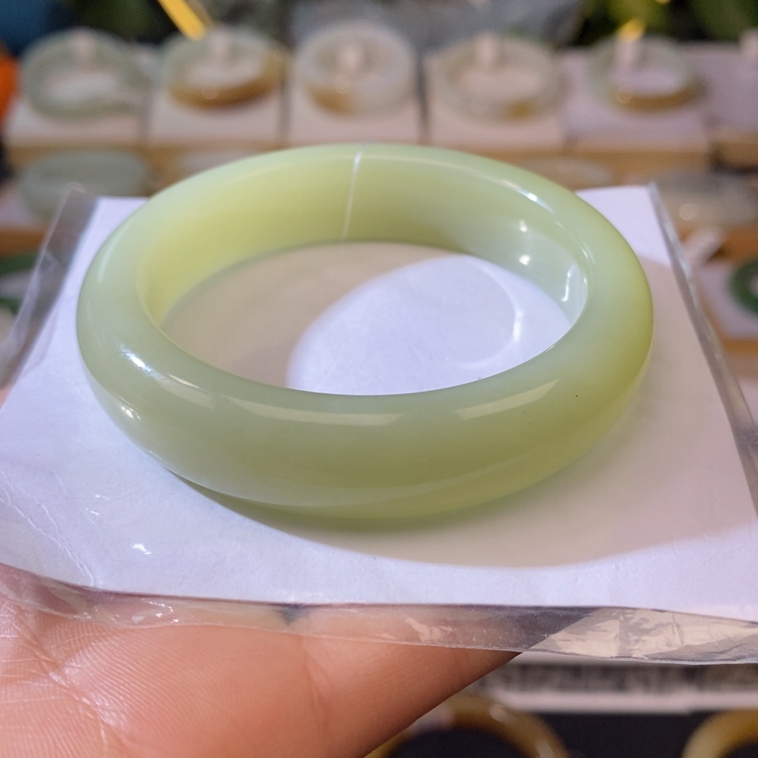 和田玉手镯未镶嵌55