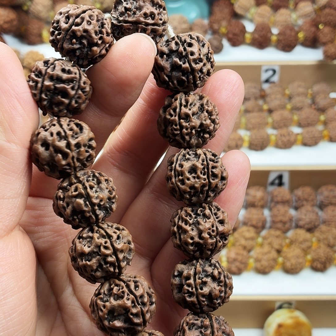 ꧁***꧂手串金刚菩提精品梅花蜂窝老籽