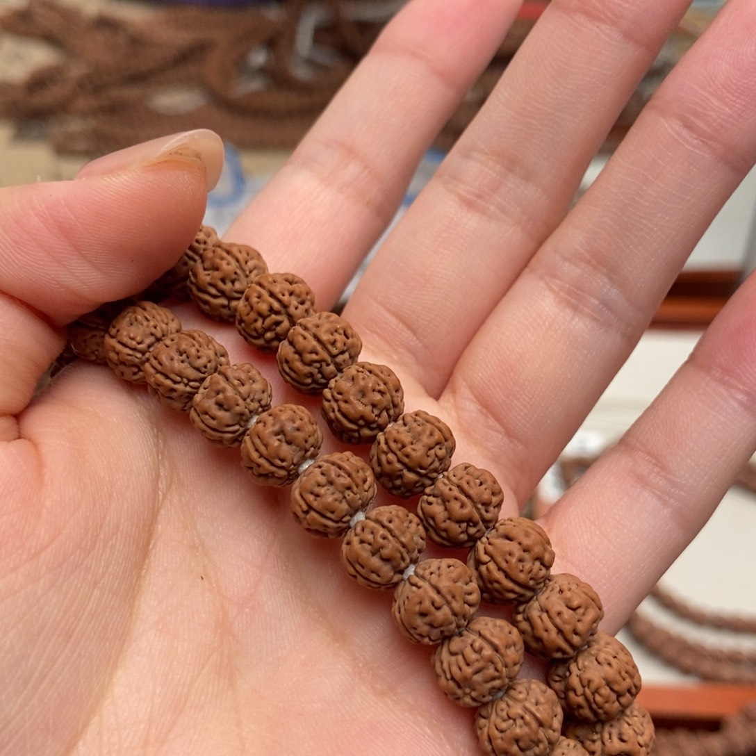 蜉***蝣金刚菩提吊坠老树王