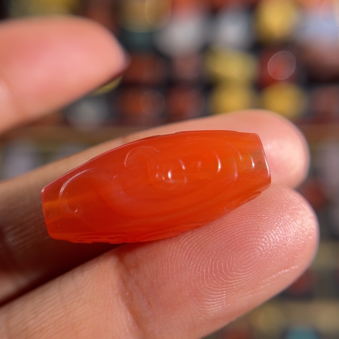 南红玛瑙大黑洞勒子未镶嵌