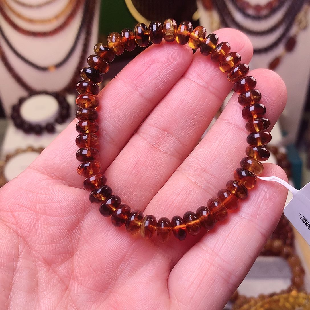 未镶嵌琥珀裸石抚顺7+带蜡