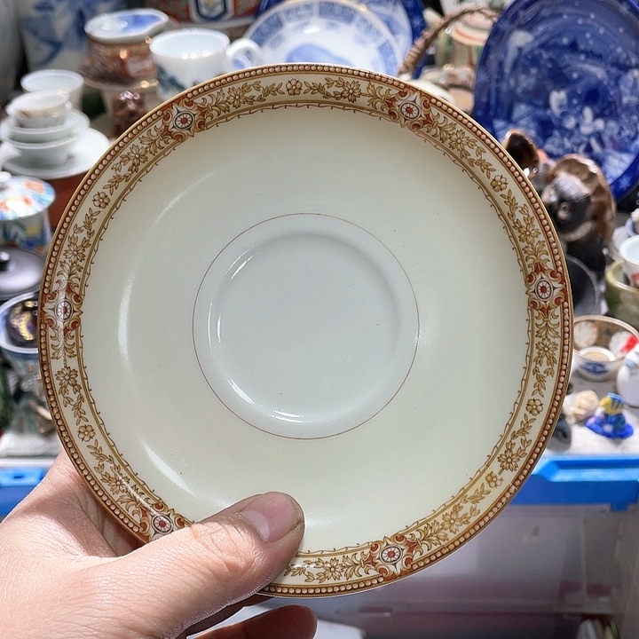 瓷片在这一刻你就不会觉得m