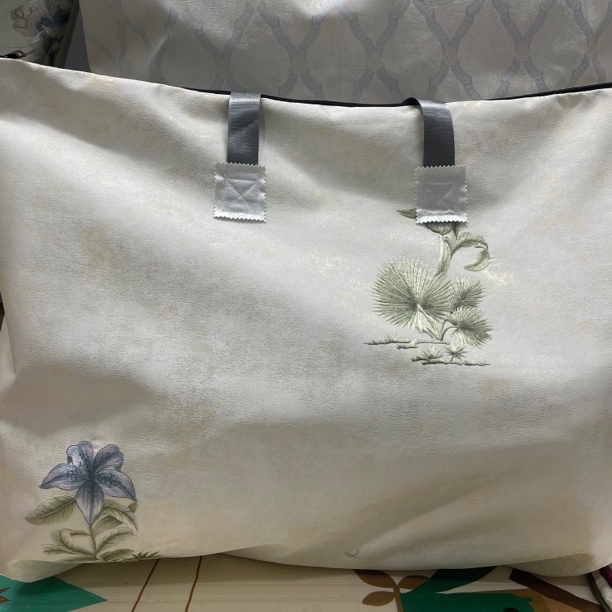 90*70厘米绣花款布艺大容量收纳袋整理换季衣物被褥学