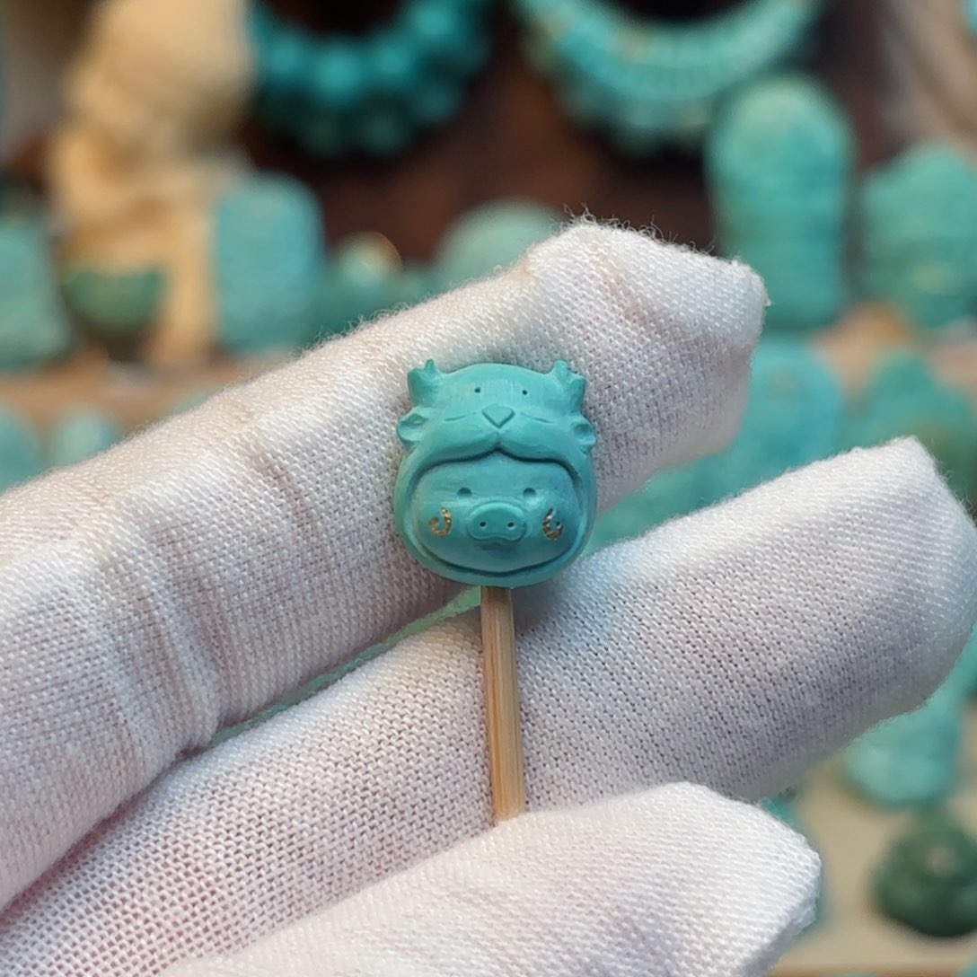 绿松石配饰未镶嵌