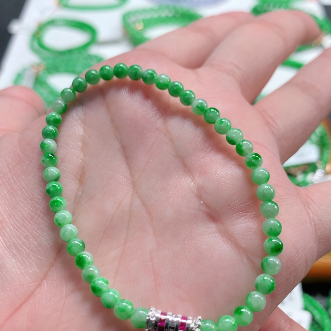 翡翠未镶嵌手链翡翠