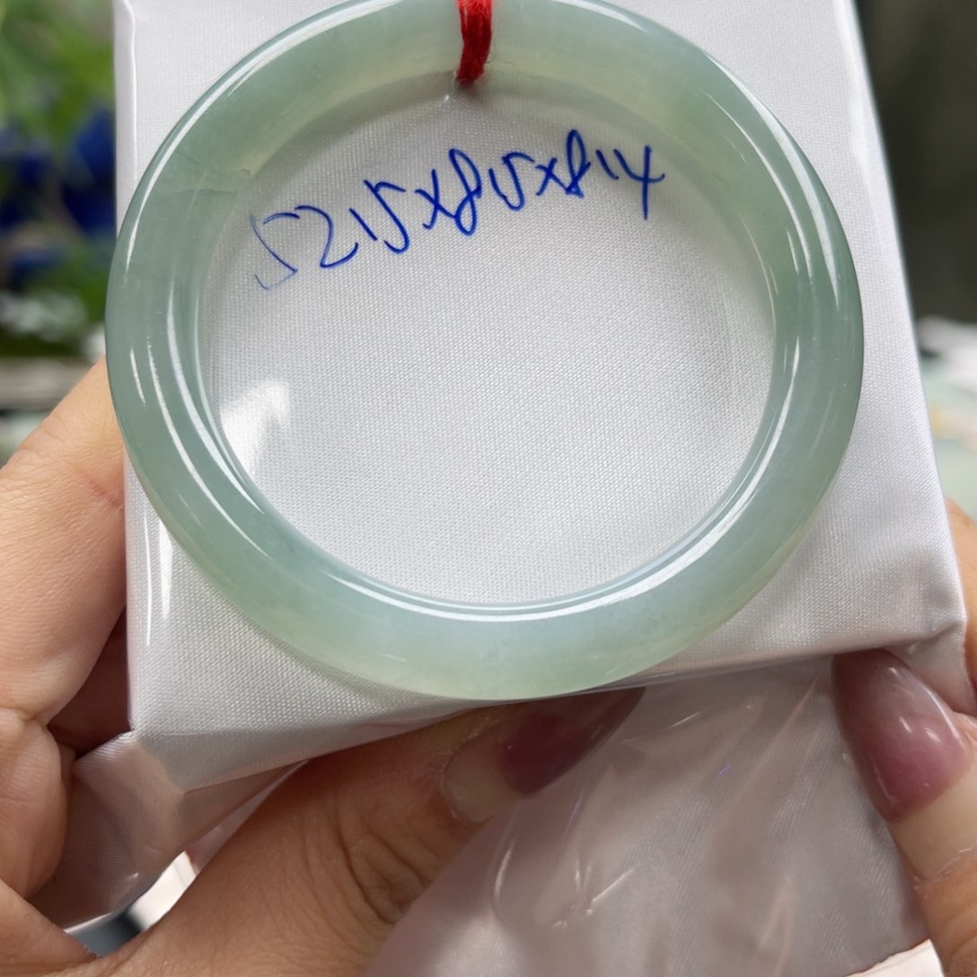 未镶嵌手镯翡翠翡翠