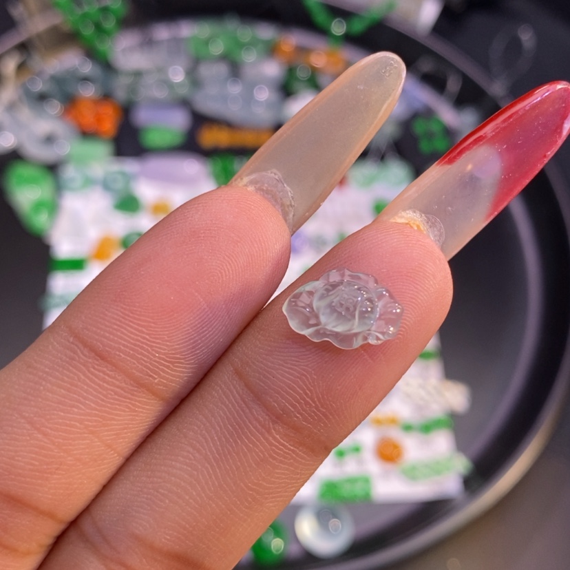 【闪购商品】翡翠挂件未镶嵌花